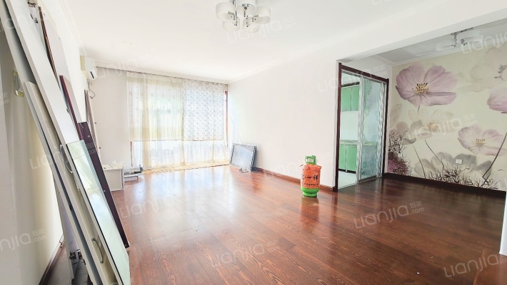 世纪名苑二手房实景图