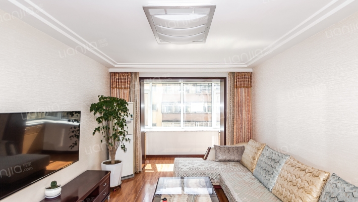 银丰小区东区二手房实景图