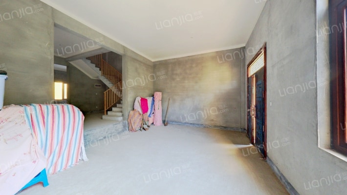 翠谷庄园二手房实景图