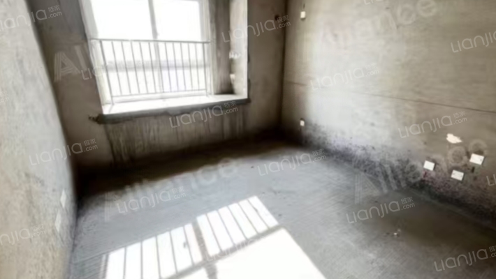 韵水湾诗华苑二手房实景图