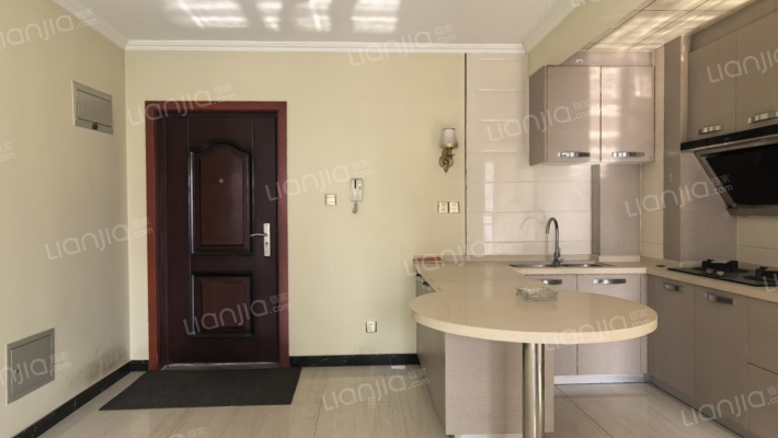 10多万精装集中供暖两居环境好有本-餐厅