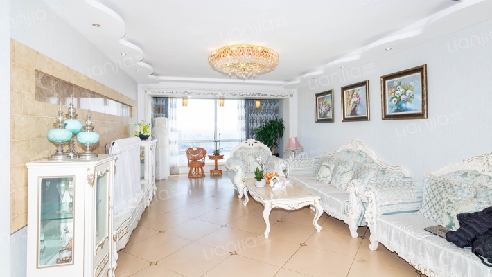 鸿润绿江华府二手房实景图