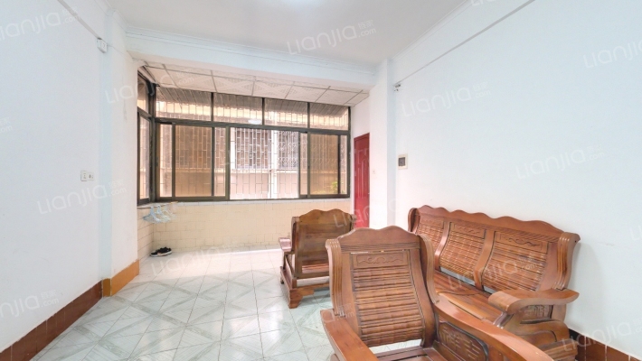 泥墩上街二手房实景图