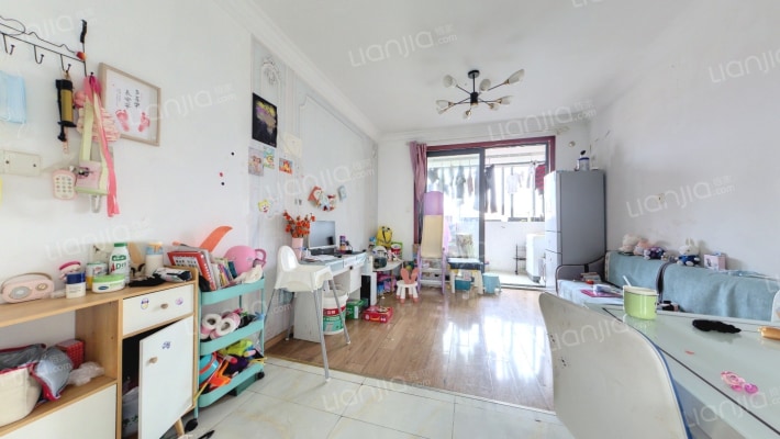 汇福家园泰和里二手房实景图