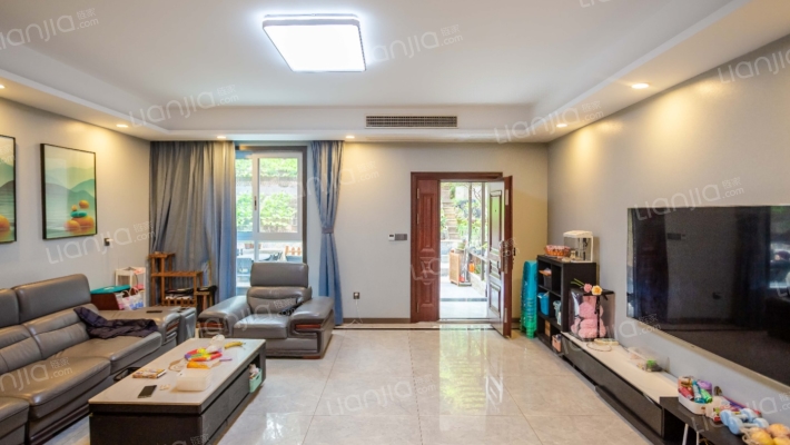 中央公园四组团二手房实景图