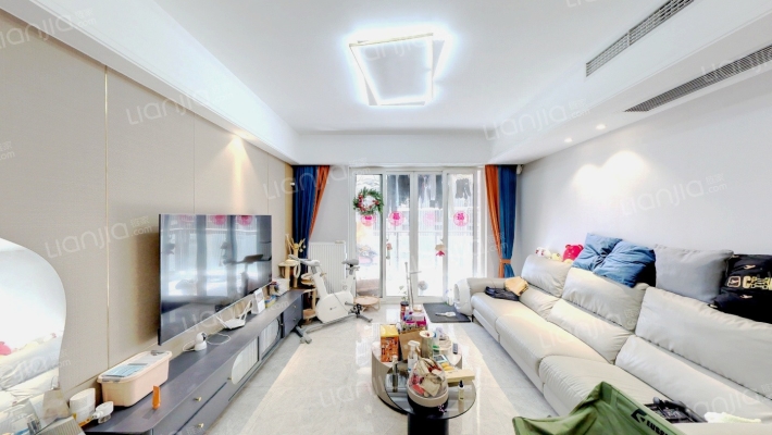 蓉府尚座二手房实景图