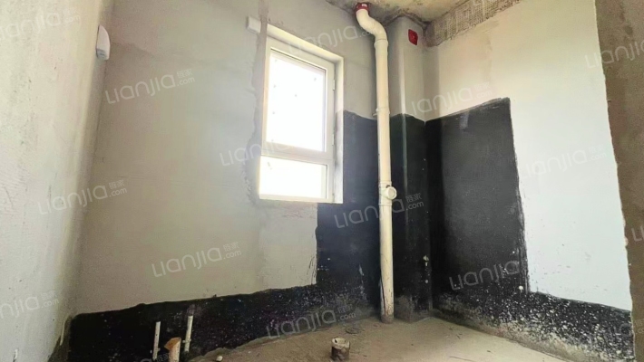 紫樾华庭 3室2厅 南 北-卫生间B