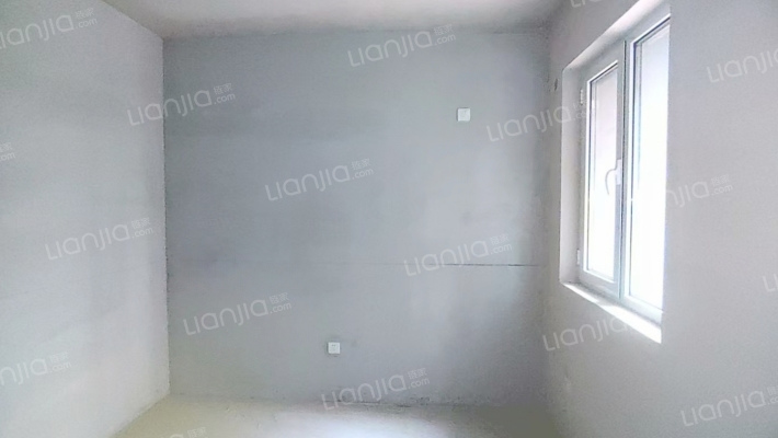 三利中和城B区全阳两居室出售  价格可议-卧室B