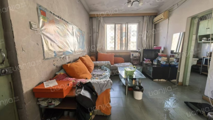 邮电局住宅楼二手房实景图