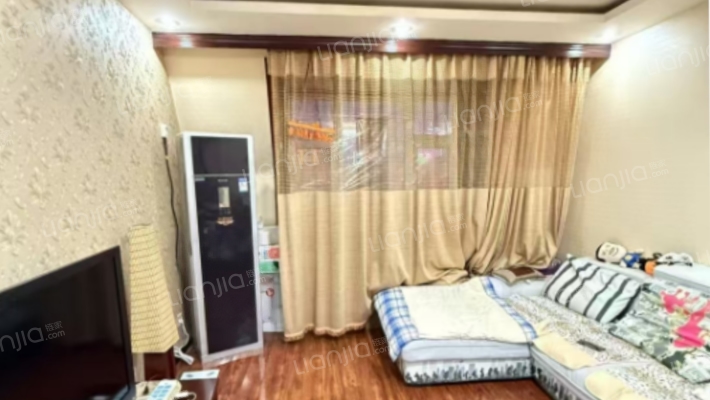 紫光花园二手房实景图