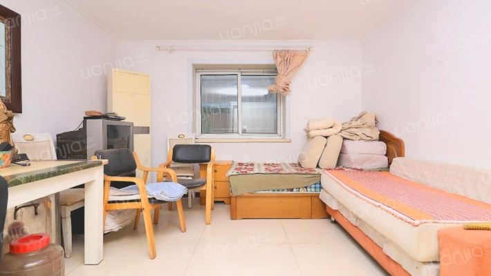 芳甸园小区二手房实景图