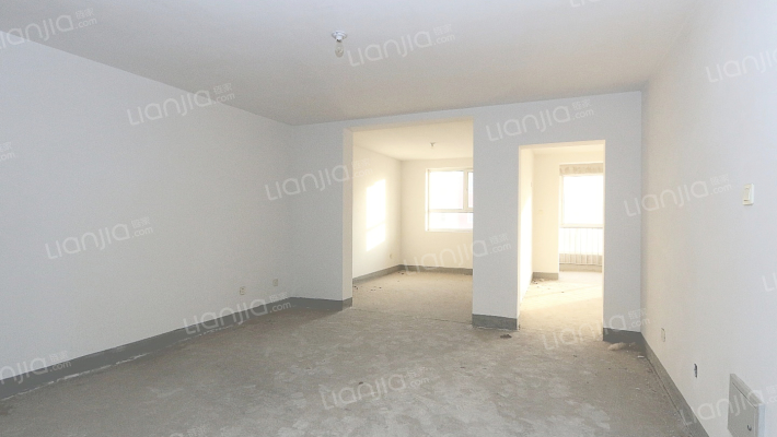 府西家园二手房实景图