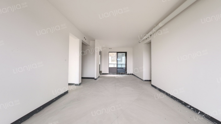 云麓台二组团二手房实景图