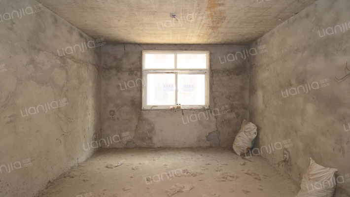 翡翠名居二手房实景图