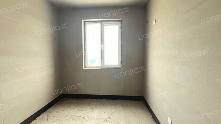 高铁板块，南北通透大三居，人车分流-卧室B