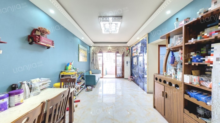 深新大厦二手房实景图