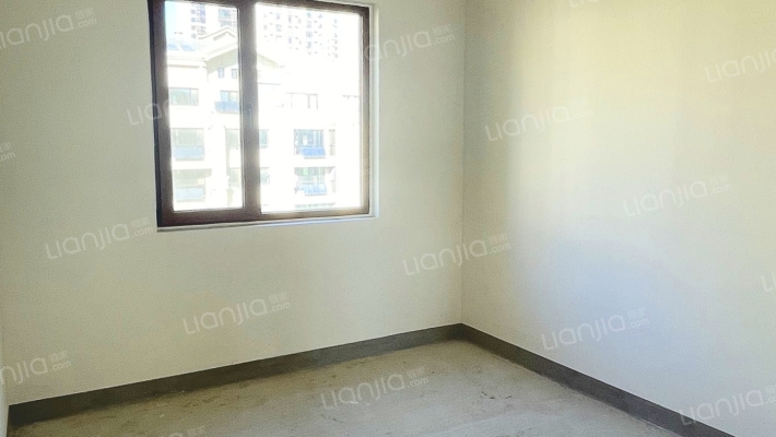 高铁新干线 3室1厅 南 北-卧室B