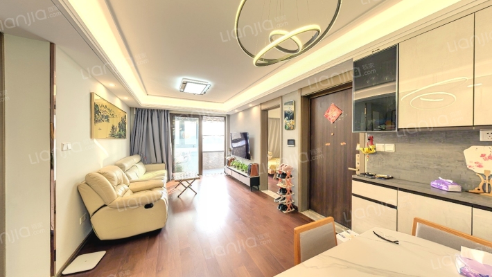 珑悦二手房实景图