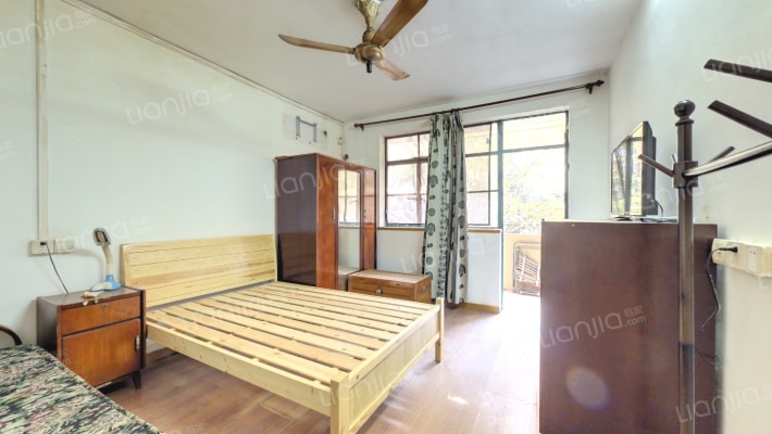 开鲁六村二手房实景图