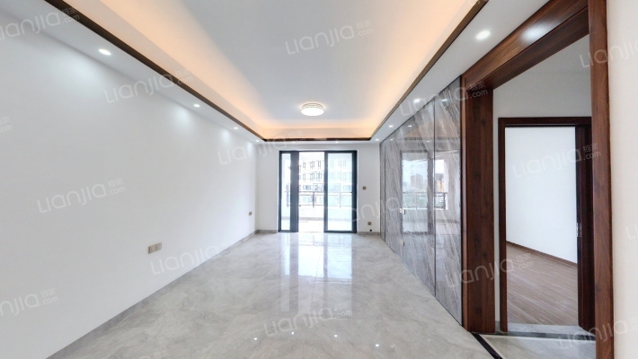 铭德华景苑北区二手房实景图