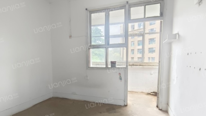 昆明煤机总厂龙头街职工住宅楼二手房实景图