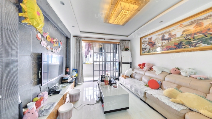 河畔花园二手房实景图