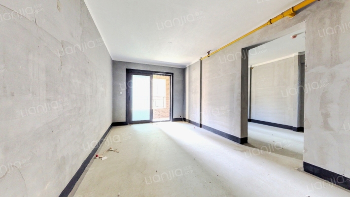 华润翡翠城三期二手房实景图