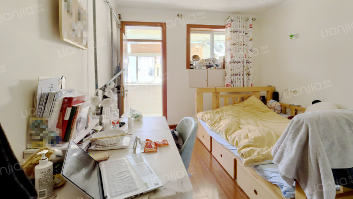 燕翔路11号二手房实景图