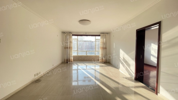 都豪家园二手房实景图