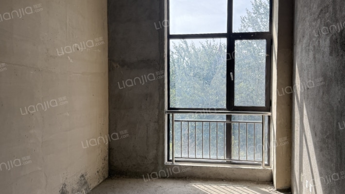 丰金海悦湾二手房实景图