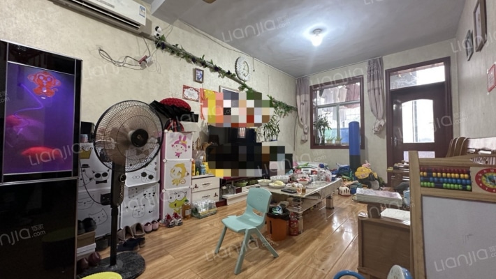 水泵厂宿舍二手房实景图