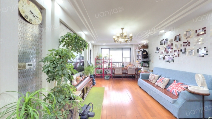 中洋精英公寓二手房实景图