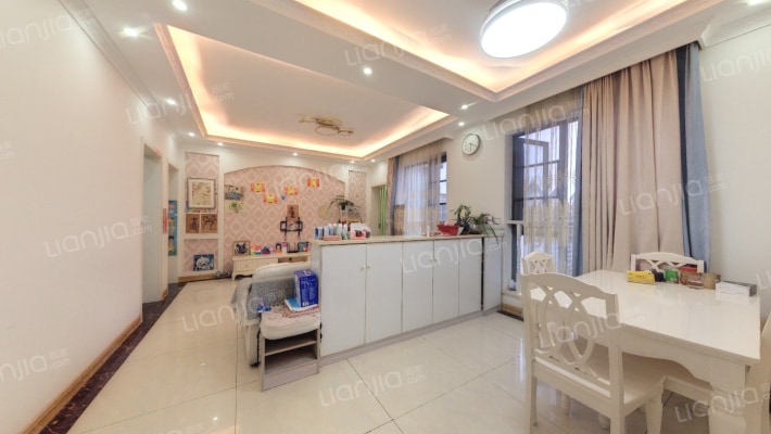 格凌兰二手房实景图