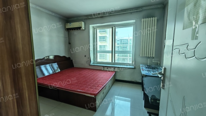 鼓楼新城 2室2厅 南 北-卧室A