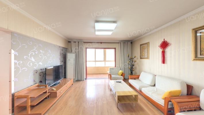 蔚蓝风景二手房实景图