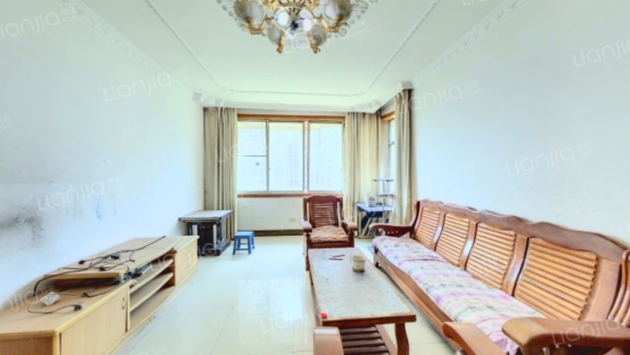 华新公寓二手房实景图