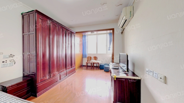 浦罡小区二手房实景图