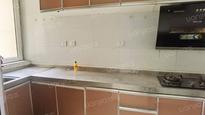 水岸花城集体供暖，70年产权，交通便利-厨房