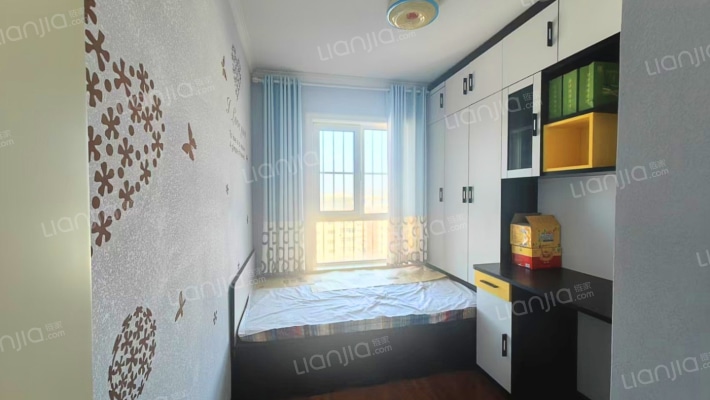 鹏渤御苑 3室2厅 南 北-卧室C