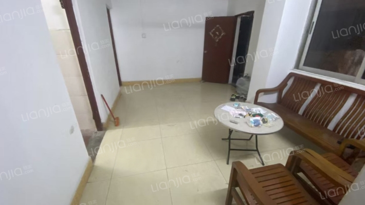 流花村二手房实景图