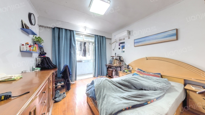 西三里桥路9弄二手房实景图