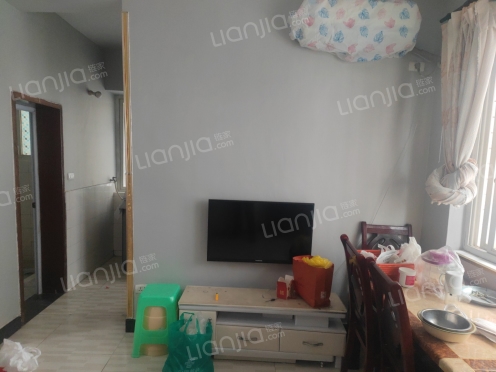 整租·金碧园小区 1室1厅 东南