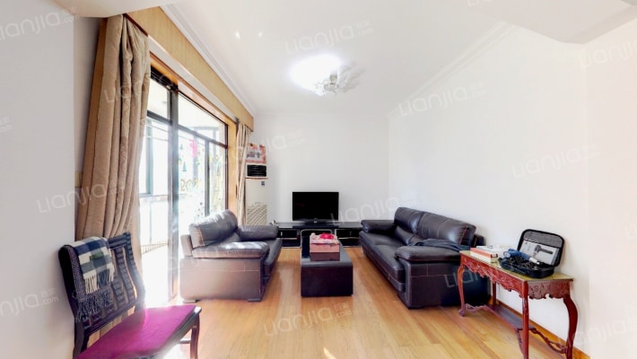 九龙花苑二手房实景图