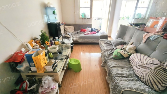 新迎小区二组团二手房实景图