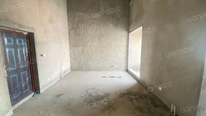 河畔花城二手房实景图