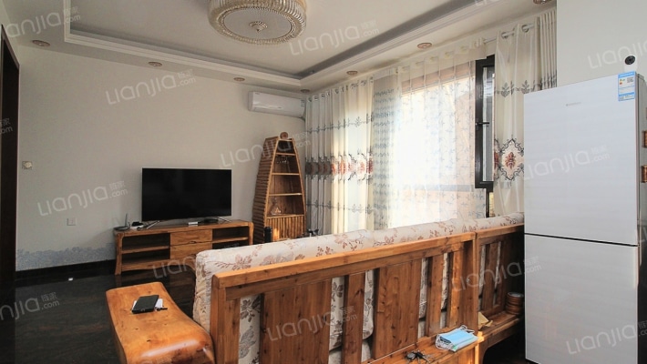 鸿坤理想湾洋房跃层 南北通透四居室 看房方便 精装修-客厅A