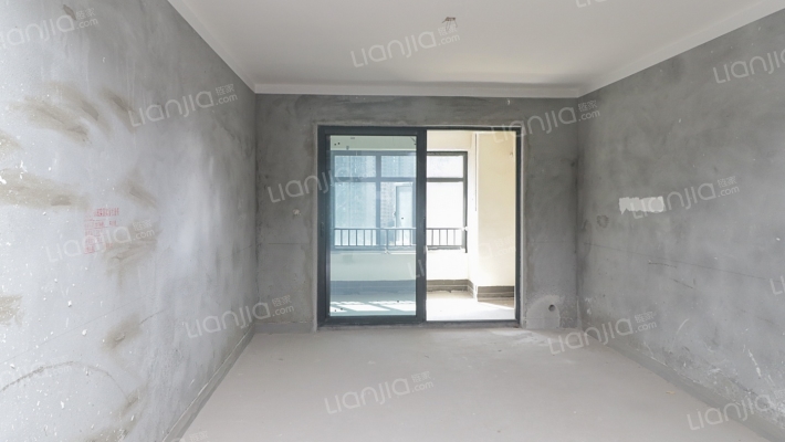 华南城西站华府二手房实景图