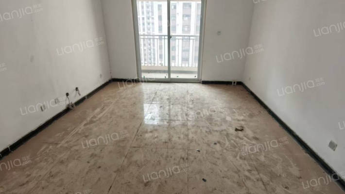 南关花园C区二手房实景图