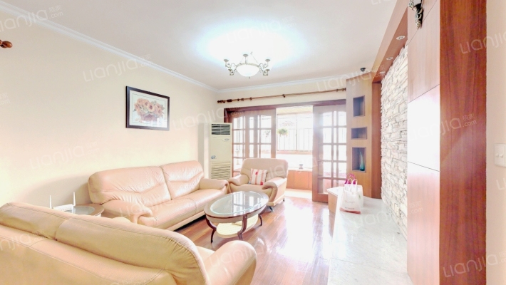 新中苑二手房实景图