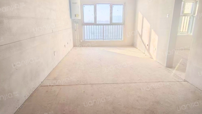 三利中和城二期C区 2室1厅 南-客厅